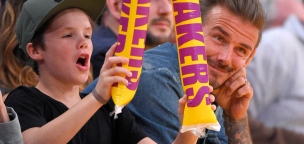 Ismét megmutatta csodálatos hangját David Beckham fia