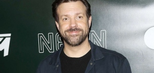 Jason Sudeikis nem rejtegeti tovább az új kapcsolatát