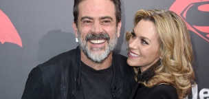 Jeffrey Dean Morgan megmutatta, hogy mennyi szamárral él vidéken