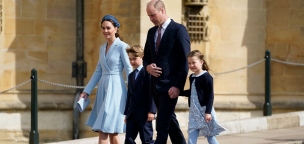 Kate Middleton összeöltözött a lányával a vasárnapi húsvéti misén
