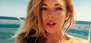 Lindsay Lohan ismét a képernyőn, a színésznő egy Netflix filmben fog feltűnni