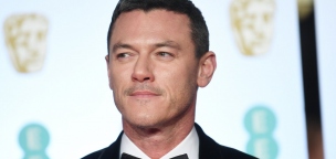 Luke Evans ismét Budapesten járt és a kedvenc éttermében evett