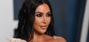 Miközben mindenki a koronavírus miatt aggódik, Kim Kardashian legnagyobb problémája egy homár