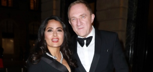 Salma Hayek férje rekord összeggel segít a Notre Dame-i tűzvész helyreállításában