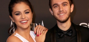 Selena Gomez bepasizott?