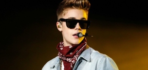 Sírva fakadt az MTV gálán Justin Bieber (videó)