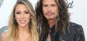 Tudd meg, hogy hány évtizeddel fiatalabb Steven Tyler párja