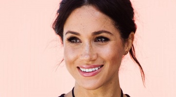 Újabb botrányba keveredett Meghan Markle, állítólag egyes podcast interjúit nem is ő készítette