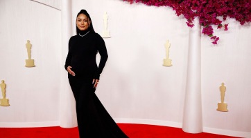 Vanessa Hudgens terhes, hatalmas pocakkal jelent meg az Oscar-gálán