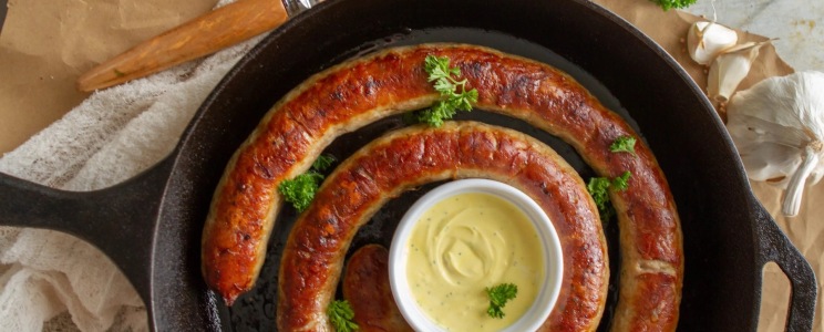 Egyszerű fűszeres házi kolbász