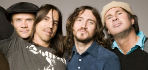 20 év után újra Budapesten játszik a Red Hot Chili Peppers