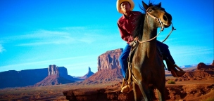 Egy igazi cowboy lasszóval fog betörőt Amerikában