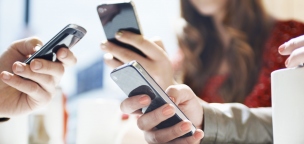 Ismét embert ölt egy töltőn hagyott iPhone