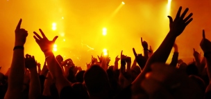 Kétszer kidobták a night clubból, harmadszorra jól megjárta