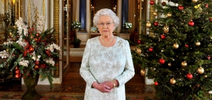 Less be II. Erzsébet királynő skóciai otthonába, ami már karácsonyi díszben van!